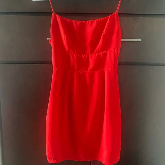 ruched ruffle hem mini dress Bow-Detail Ruched Bubble Hem Mini Dress in True Red - 2